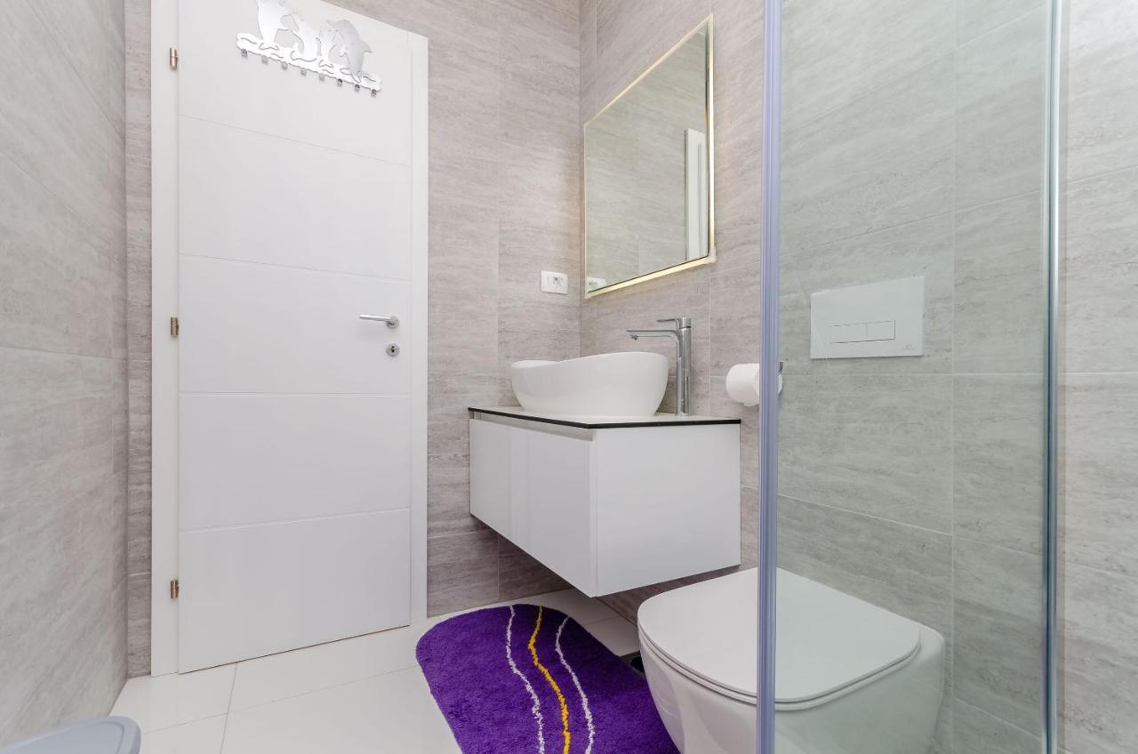Apartment Rozalia Trogir Eksteriør bilde