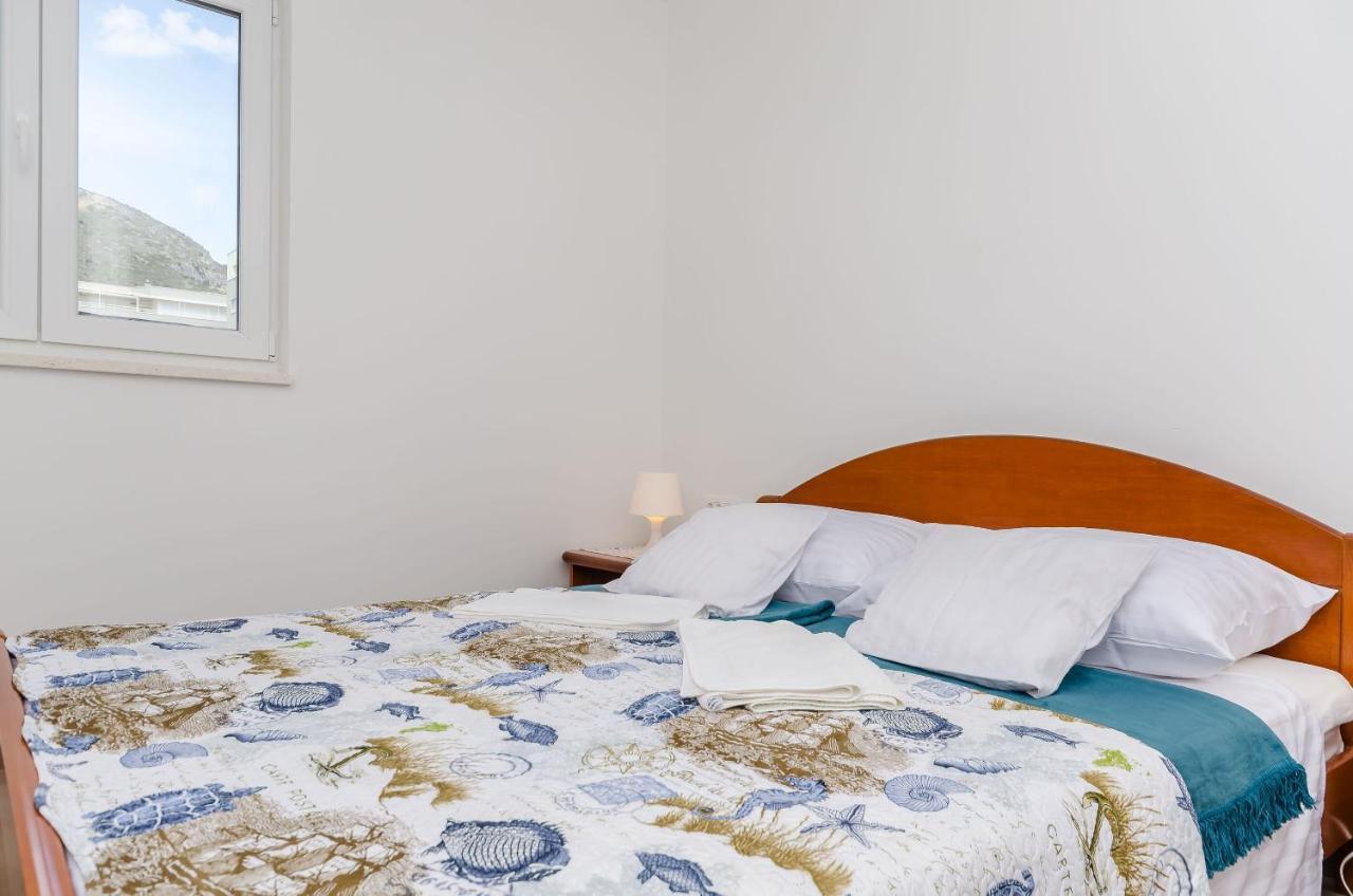 Apartment Rozalia Trogir Eksteriør bilde